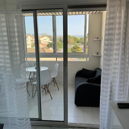 Studio Antibes Port Vauban. Extérieur photo