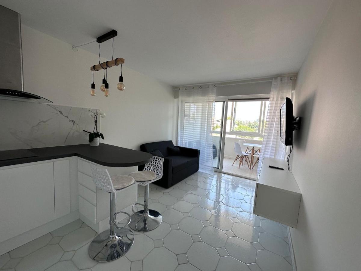 Studio Antibes Port Vauban. Extérieur photo