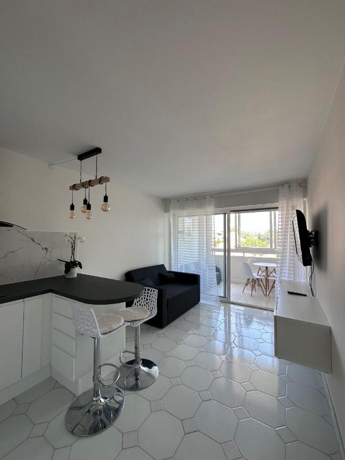 Studio Antibes Port Vauban. Extérieur photo