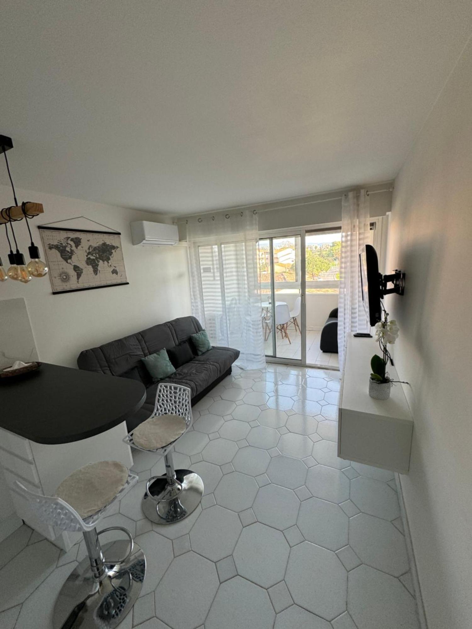 Studio Antibes Port Vauban. Extérieur photo
